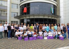 Azercell diqqət və qayğıya ehtiyacı olan iki nəsli bir araya gətirdi
